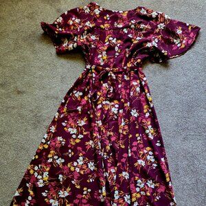 Isabel maternity size small floral high low hem dress